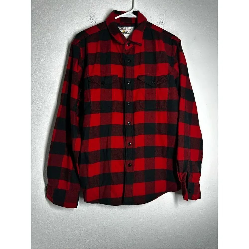 American Eagle Long Sleeve Plaid Flannel Button Up Red Shirt Lumberjack Size M